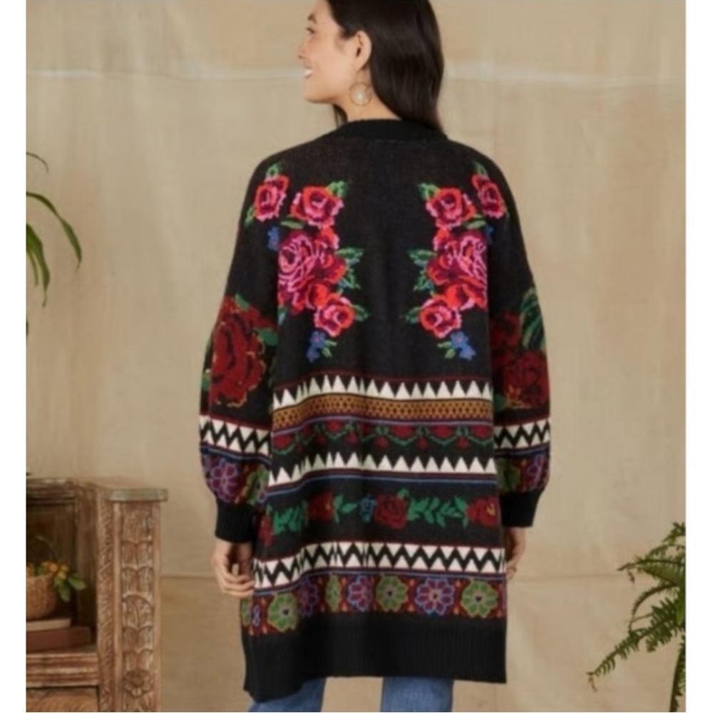 FARM Rio Black Floral Embroidered Chunky Cardigan with Red & Blue Roses - Picture 8 of 15